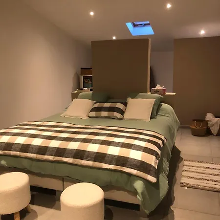 Paisible De Campagne Avec Piscine Dom wakacyjny *